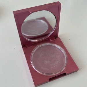 Mally- Evercolor Poreless face defender